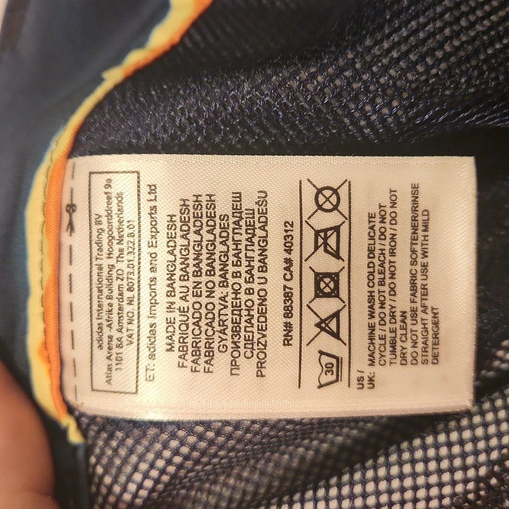 Men's Adidas shorts - Picture 7 of 7